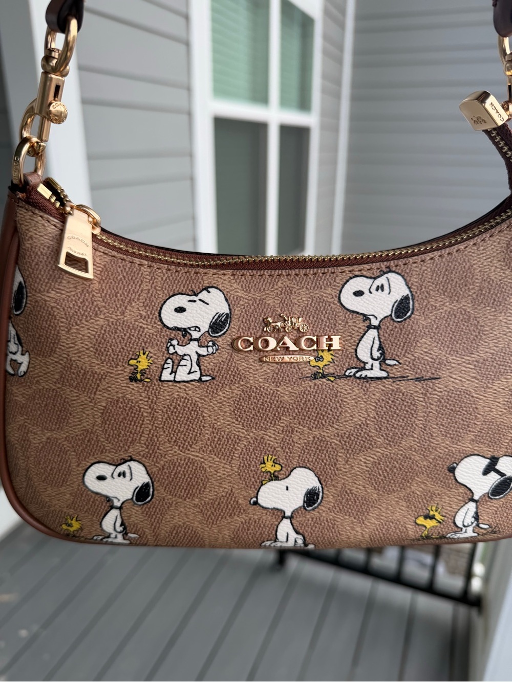 Coach Brown Snoopy Shoulder Bag - Picture 2 of 8